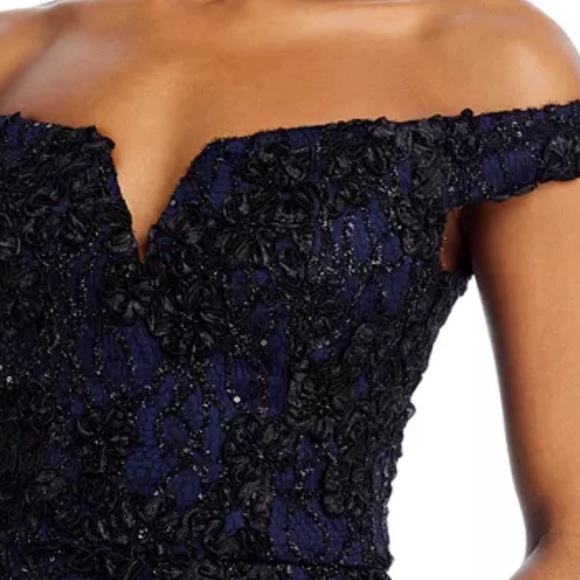 Aqua formal off the shoulders embellished lace gown size 10 - Picture 3 of 15